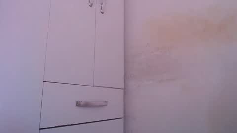 wellingtont online show from 10/26/25, 03:40