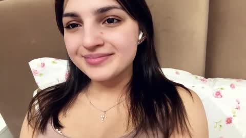 Kiki online show from 03/26/26, 09:31