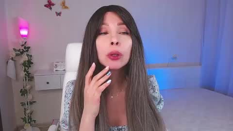 Snapshot of wendifoster chatting on 02/11/25, 07:16 Wendi Foster online show from 02/11/25, 07:16