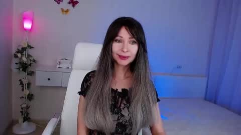 Snapshot of wendifoster chatting on 12/15/25, 07:07 Wendi Foster online show from 12/15/25, 07:07