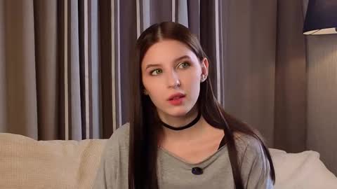 Snapshot of wendiswarn chatting on 03/19/26, 11:47 Kristin online show from 03/19/26, 11:47