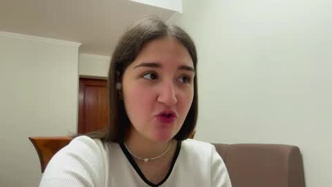 Anna online show from 06/02/26, 04:09