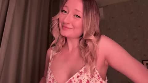 Daisy    online show from 10/01/25, 05:19