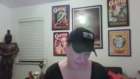 WendyCU online show from 02/09/25, 05:29