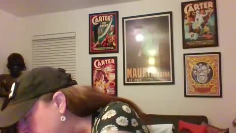 WendyCU online show from 10/20/25, 03:07