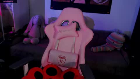 wendyycandy online show from 06/17/26, 04:19