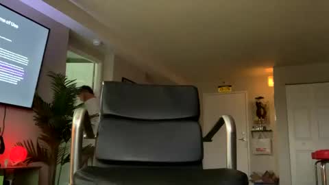 Topjitt online show from 02/15/25, 01:31