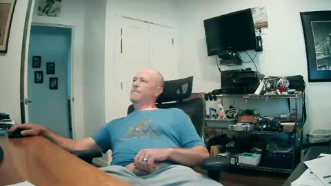 weseeyouwatching online show from 09/17/25, 05:03