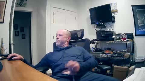 weseeyouwatching online show from 10/21/25, 04:35