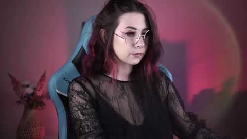 little girl who is always rightLisa online show from 01/20/25, 02:01