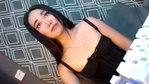 Snapshot of wet_kallista chatting on 12/01/25, 07:57 yana online show from 12/01/25, 07:57