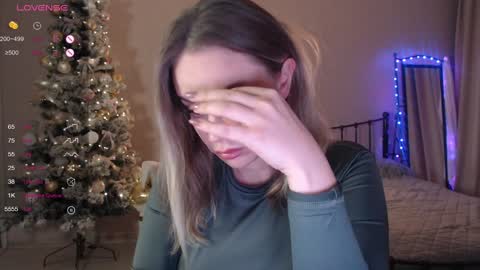 Lana online show from 12/19/24, 04:46