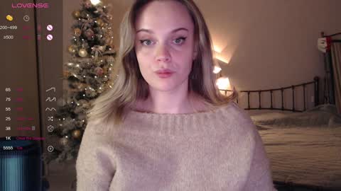 Lana online show from 12/22/24, 07:52