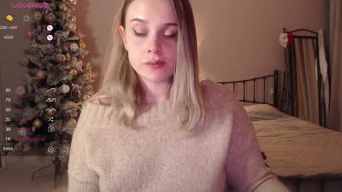 Lana online show from 01/10/25, 07:43