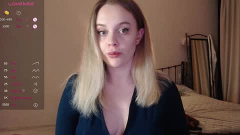 Lana online show from 03/06/25, 05:54