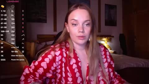 Lana online show from 03/18/26, 06:33