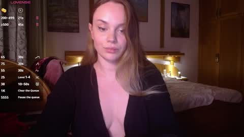 Lana online show from 04/07/26, 07:03