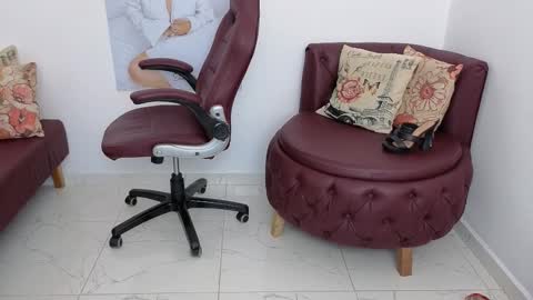 Snapshot of wet_liss chatting on 09/21/25, 08:32 Diva online show from 09/21/25, 08:32