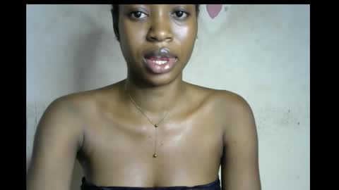 Snapshot of wet_pussy200 chatting on 11/15/25, 03:08 Bella online show from 11/15/25, 03:08