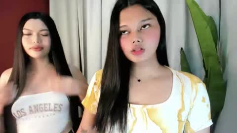 wet_velvet_xo online show from 02/24/26, 11:41