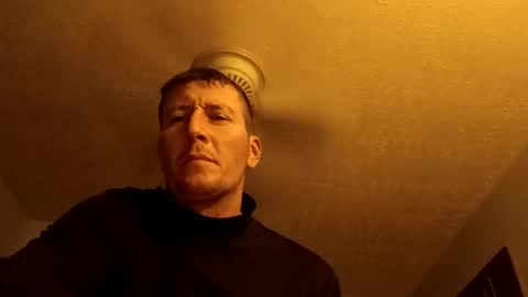 wetduck77777 online show from 04/08/26, 07:30