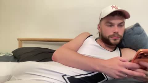 weteddy online show from 07/25/26, 07:33