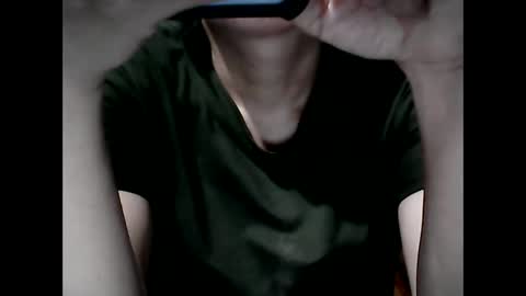 Snapshot of wethornypussy4u chatting on 09/09/25, 01:05 wethornypussy4u online show from 09/09/25, 01:05