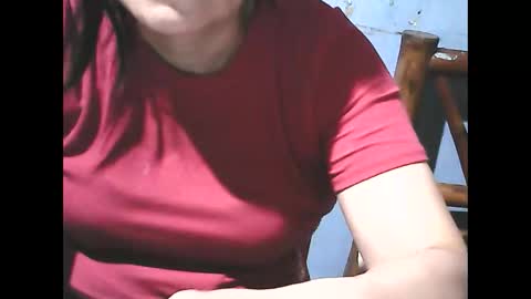 Snapshot of wethornypussy4u chatting on 10/23/25, 09:57 wethornypussy4u online show from 10/23/25, 09:57