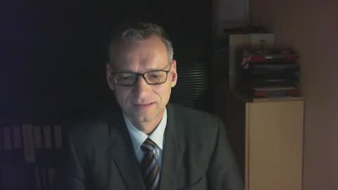 Franz online show from 02/01/25, 03:52