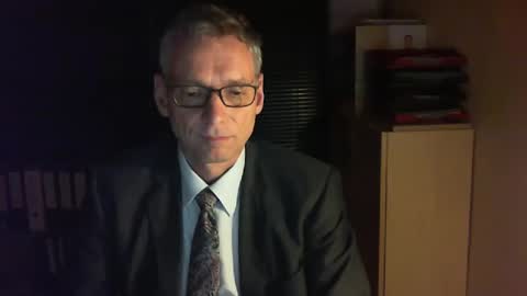 Franz online show from 03/11/25, 05:46