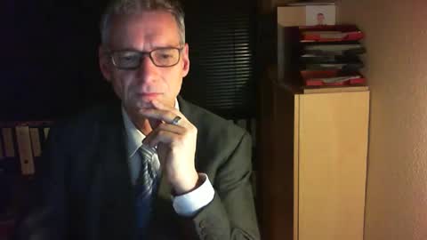 Franz online show from 11/13/25, 04:44