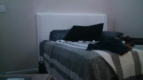 wetwildbigdick305 online show from 01/13/25, 09:19