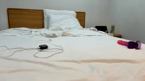 weweeworld online show from 04/16/26, 09:39