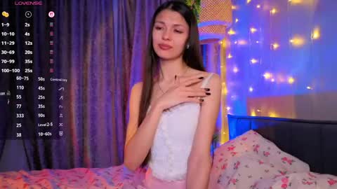 Kaylee online show from 04/13/26, 07:52