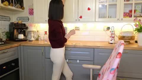 Victoria Maria online show from 01/17/26, 08:56