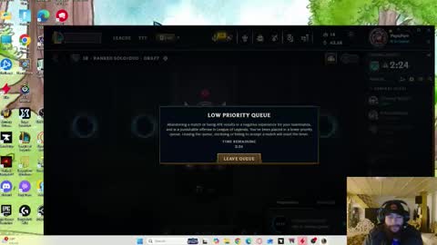 whatsthislol online show from 02/25/26, 06:06