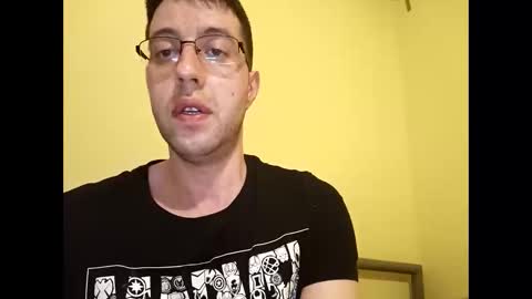 Snapshot of whatwouldyouliketosee chatting on 01/18/25, 11:55 stoffy online show from 01/18/25, 11:55