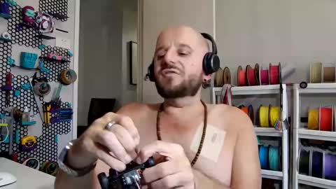 Snapshot of wheelzie chatting on 01/22/25, 03:31 wheelzie online show from 01/22/25, 03:31