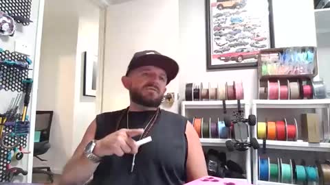 Snapshot of wheelzie chatting on 12/19/25, 05:36 wheelzie online show from 12/19/25, 05:36