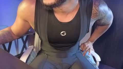 Snapshot of wheleer_green chatting on 10/15/25, 11:32 Will online show from 10/15/25, 11:32