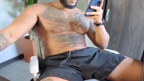 Snapshot of wheleer_green chatting on 02/05/26, 04:00 Will online show from 02/05/26, 04:00