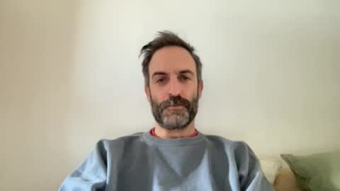 Snapshot of whiskylovexxx chatting on 12/21/25, 05:09 WhiskyLove online show from 12/21/25, 05:09