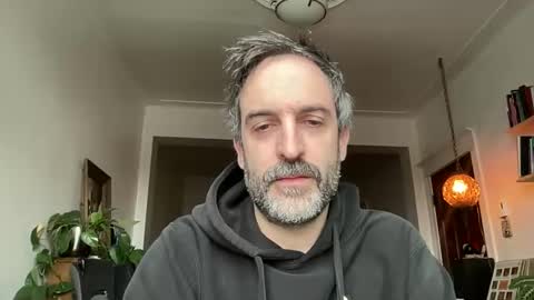 Snapshot of whiskylovexxx chatting on 02/04/26, 01:39 WhiskyLove online show from 02/04/26, 01:39