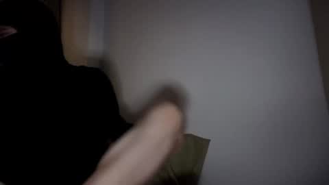 whispero_o online show from 11/15/25, 06:37