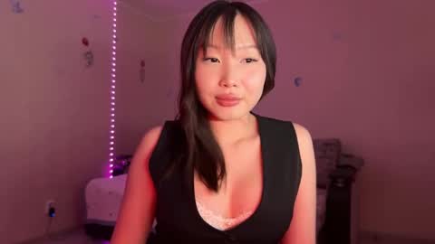 DarsyWhispers online show from 11/27/25, 01:24