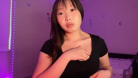 DarsyWhispers online show from 12/02/25, 11:04