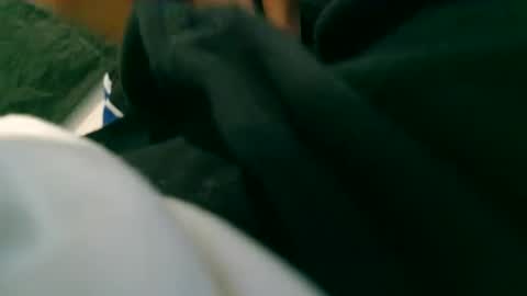 Snapshot of white528900 chatting on 09/25/25, 03:54 white528900 online show from 09/25/25, 03:54