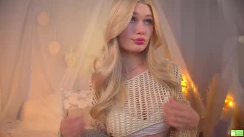 Chloe    NEXT STREAM - 1 december online show from 02/23/25, 02:14