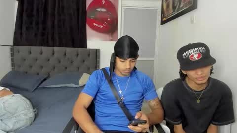 white online show from 03/18/26, 01:42