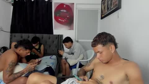 white online show from 04/09/26, 06:19